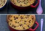 Crumble pépites de chocolat à la banane, un dessert savoureux et facile à réaliser.
